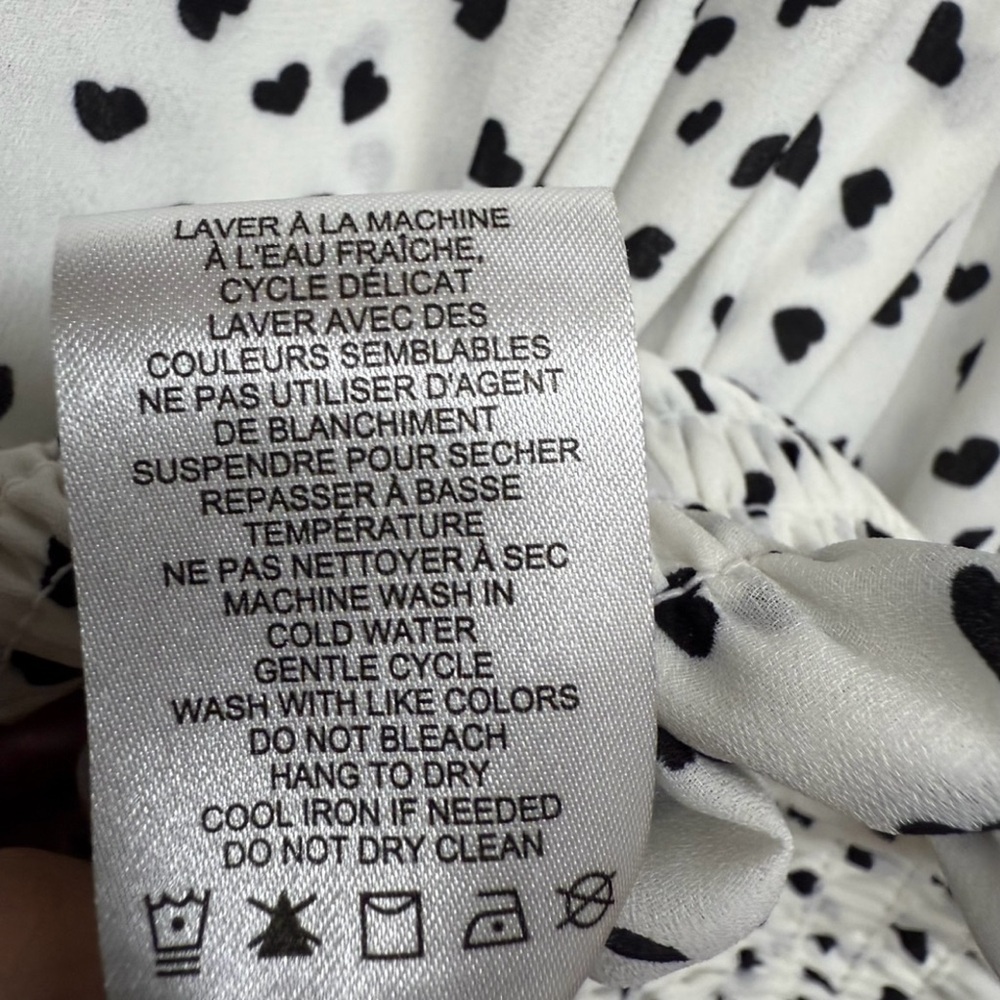 Rachel Zoe Heart Print Smocked Waist Tie Neck Blouse White Black XS - Picture 7 of 9